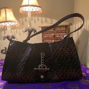 Alligator purse